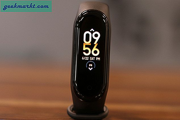Mi Band 4 vs Mi Band 3: Có đáng để nâng cấp không?