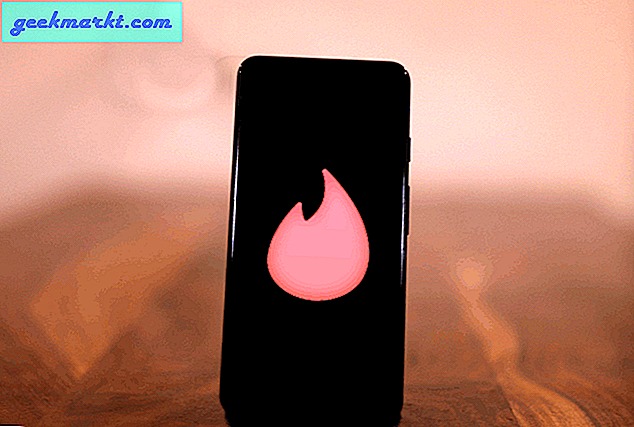 Cách vuốt với bạn bè trên Tinder