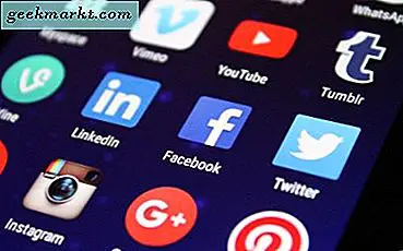 Cách gắn thẻ ai đó trên Facebook